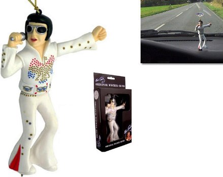 Танцуващия Елвис в колата